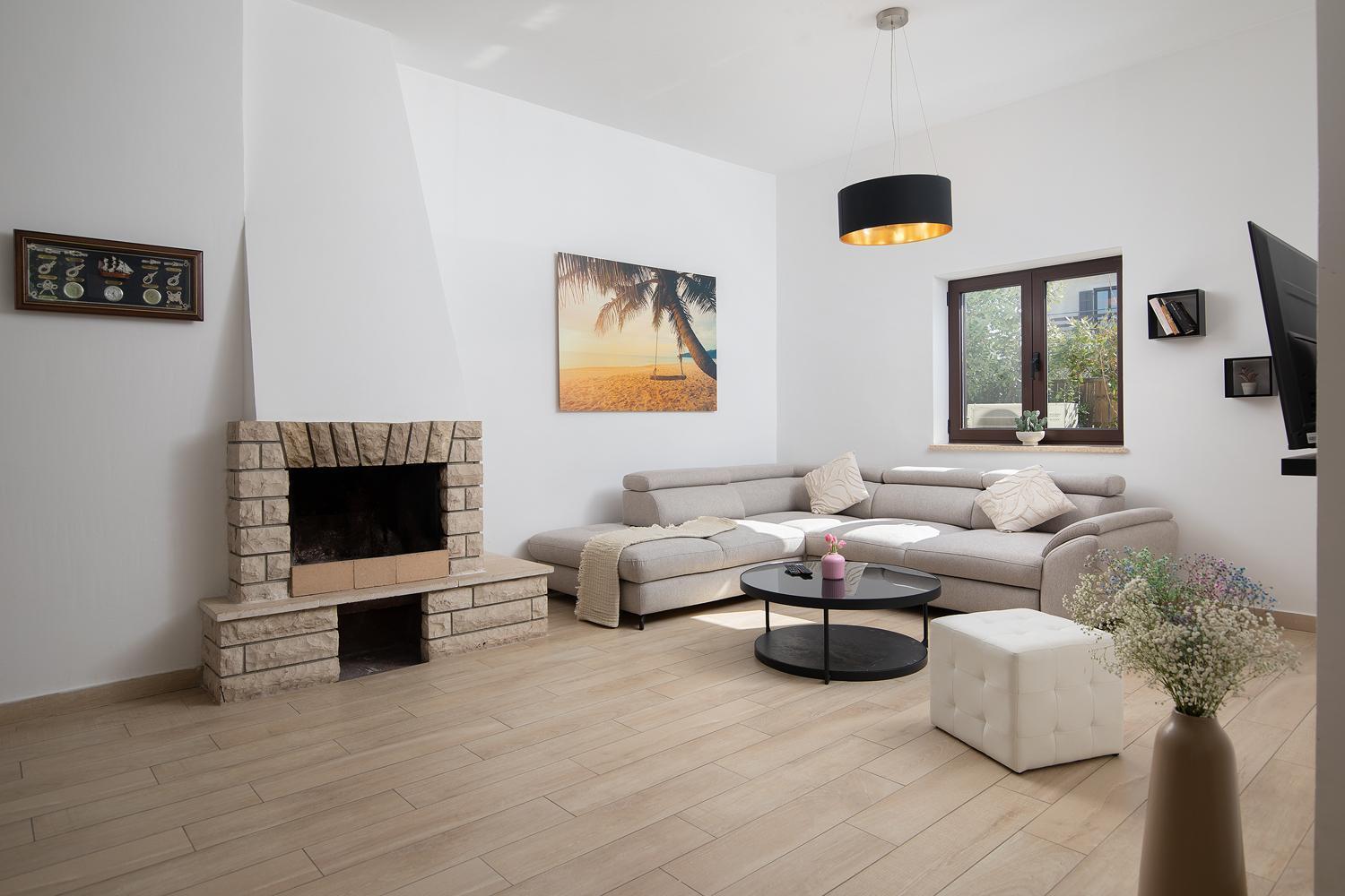 Villa Andrija Family Dream With Heated Pool At The Sea With Beautiful Garden, Outside Cinema And Kids Playground Fažana Exterior foto